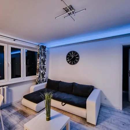 Apartment Mragowo-mazury,blisko Plaza, Centrum! Wi-fi! *